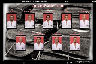 Quarta fila ciuffi