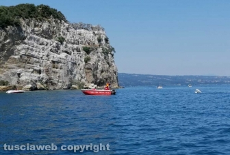 Lago di Bolsena - Idrovolante si inabissa