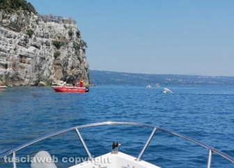 Lago di Bolsena - Idrovolante si inabissa
