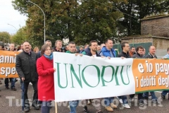 Lavoratori di UnoPiù in sciopero