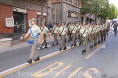 Il corteo degli Alpini per le vie di Viterbo