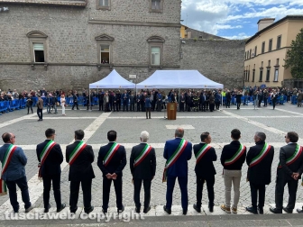 Viterbo - 25 aprile a piazza San Lorenzo