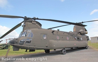 Viterbo - Il 68esimo anniversario dell'Aviazione dell'Esercito - Il Ch 47