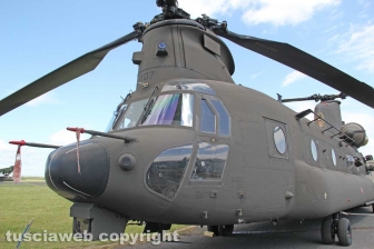 Viterbo - Il 68esimo anniversario dell'Aviazione dell'Esercito - Il Ch 47