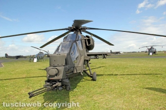 Viterbo - Il 68esimo anniversario dell'Aviazione dell'Esercito - Il Mangusta