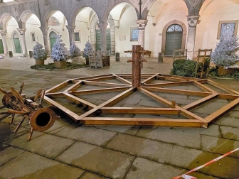 Viterbo - Il bosco innevato in piazza del Comune