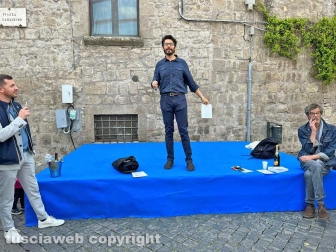 Il brindisi inaugurale di Viterbo in festa