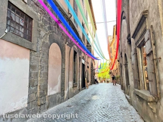 Il brindisi inaugurale di Viterbo in festa