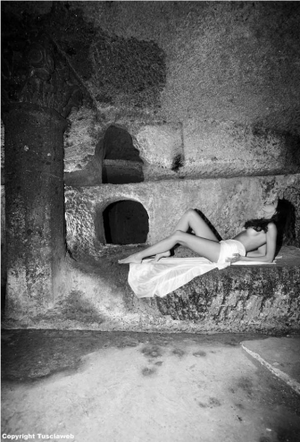 dicembre - Laura Piovani