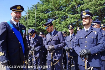 Il cambio di comando alla scuola marescialli