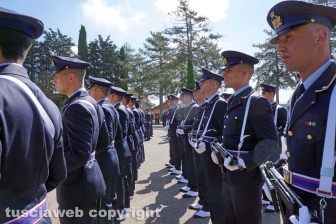 Il cambio di comando alla scuola marescialli