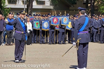 Il cambio di comando alla scuola marescialli