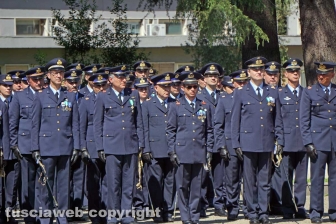Il cambio di comando alla scuola marescialli