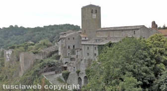 Il campanile animato dell'XI secolo