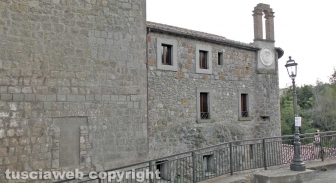 Il campanile animato dell'XI secolo