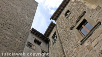 Il campanile animato dell'XI secolo