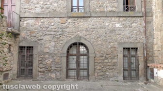 Il campanile animato dell'XI secolo