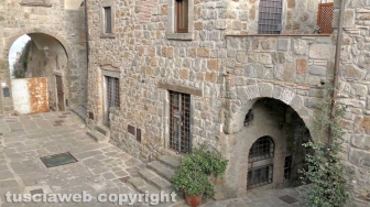 Il campanile animato dell'XI secolo