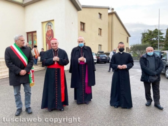 Il cardinale Angelo Comastri a Villanova