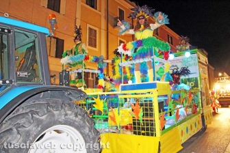 Il carnevale per le vie del centro