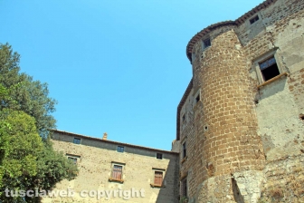 Il castello di Montecalvello