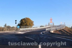 L\'inaugurazione del cavalcavia Poggino - Teverina