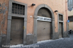 Un negozio di via San Lorenzo