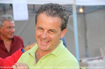 Viterbo - Pd - Il compagno Zingaretti inaugura la festa dell\'Unità
