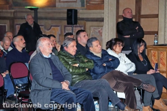 Viterbo - Il convegno di Casapound sullo Sprar in sala Regia