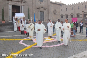 Il Corpus Domini attraversa la città