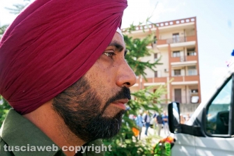 Il corteo dei sikh