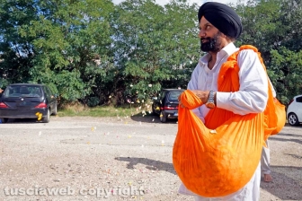 Il corteo dei sikh