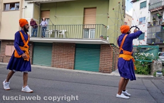 Il corteo dei sikh