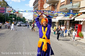 Il corteo dei sikh