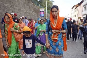 Il corteo dei sikh