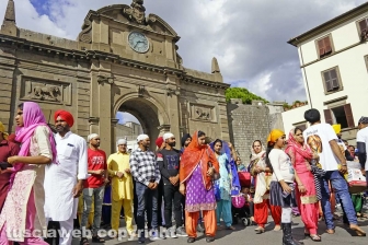 Il corteo dei sikh