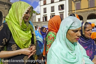 Il corteo dei sikh