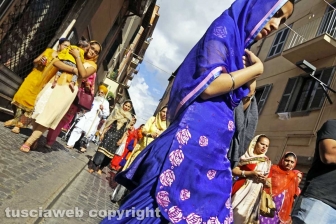 Il corteo dei sikh