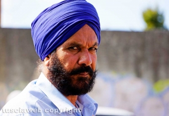 Il corteo dei sikh