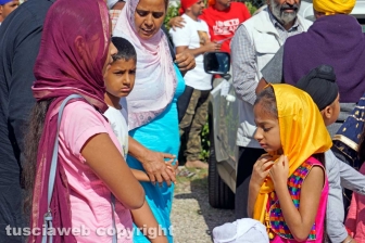 Il corteo dei sikh