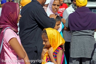 Il corteo dei sikh