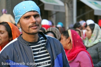 Il corteo dei sikh