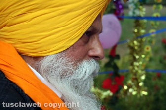 Il corteo dei sikh