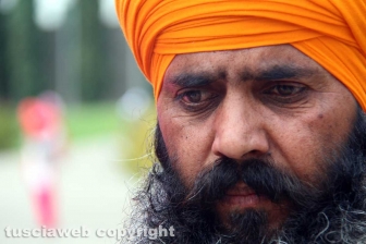 Il corteo dei sikh