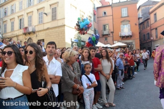 Il corteo per le vie della città