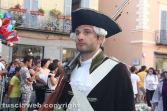 Il corteo per le vie della città