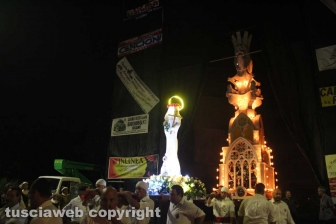 Il corteo storico di Miracolo di fede