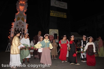 Il corteo storico di Miracolo di fede