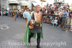 Corteo storico - Il cuore di santa Rosa attraversa la città