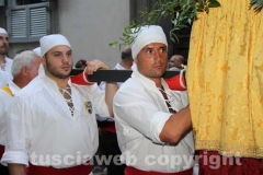 Corteo storico - Il cuore di santa Rosa attraversa la città